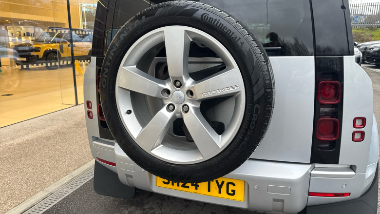 Land Rover Defender 3.0 D250 XS Edition 110 5dr Auto Diesel Estate